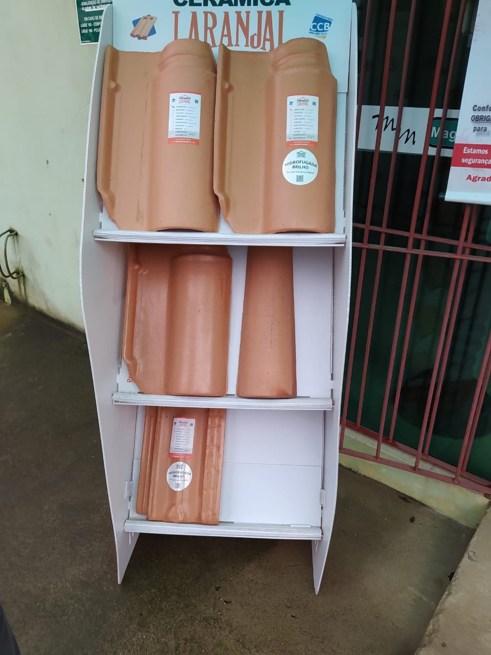 Eucalipto tratado disponível na Kalé Madeiras Ubatuba
